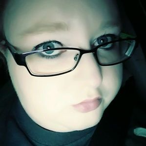 Meet your Posher, Erma